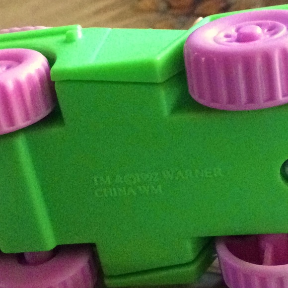 Vtg 1992 McDonalds tiny Toons Elmyra Roller Jeep. - Picture 5 of 5